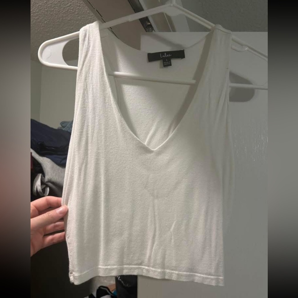 Lulu's White V-Neck Tank Top